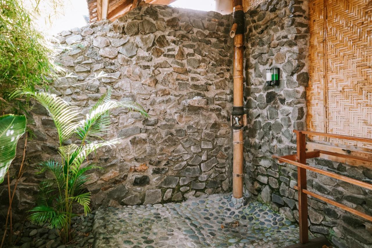 Baha Baha Villas West Sumbawa Yoyos Sekongkang Exterior foto
