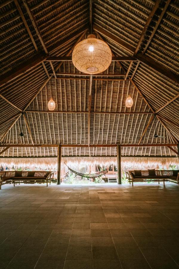 Baha Baha Villas West Sumbawa Yoyos Sekongkang Exterior foto