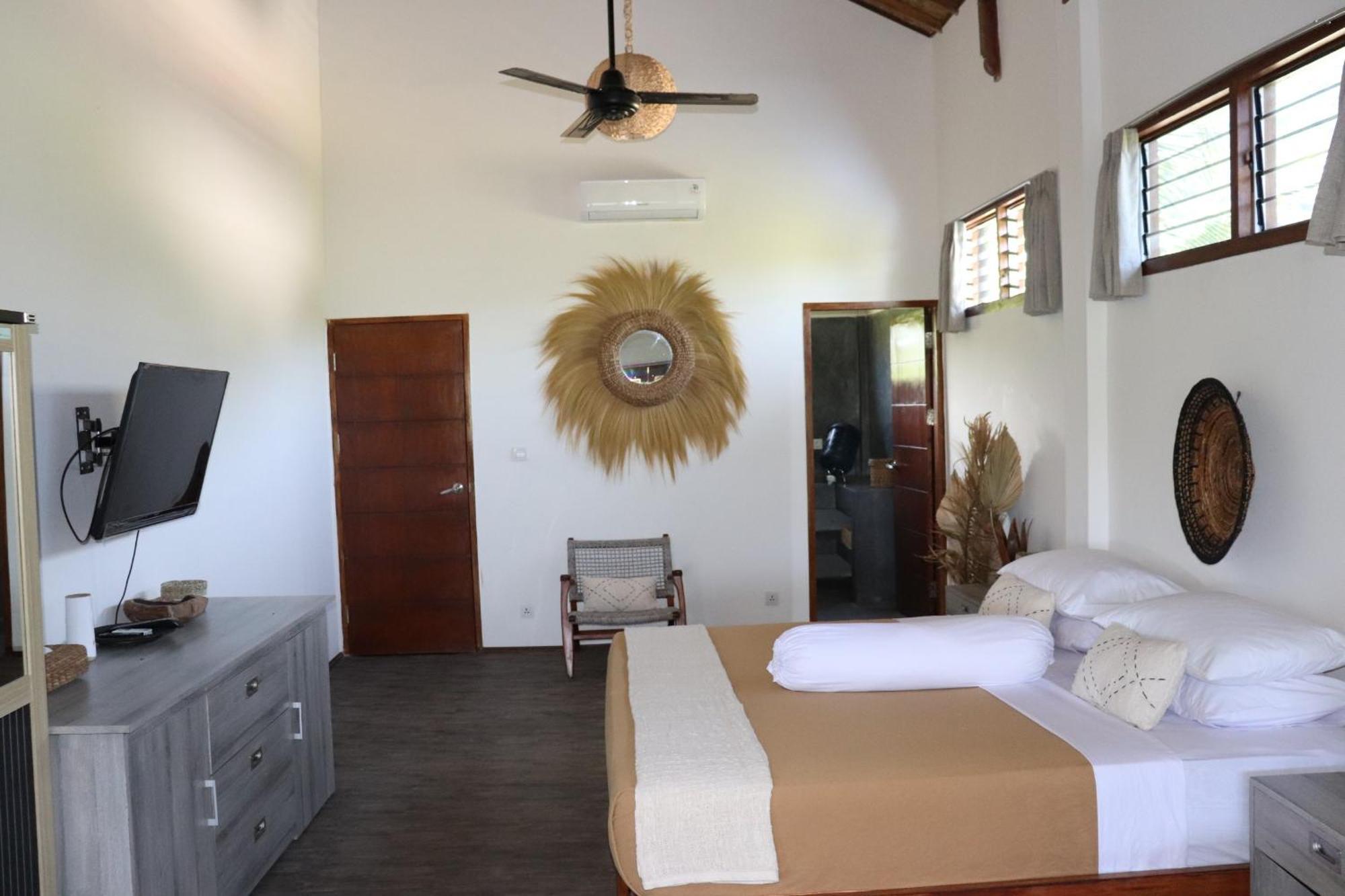 Baha Baha Villas West Sumbawa Yoyos Sekongkang Exterior foto